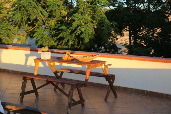 B&B Villa Sul Golfo 夸尔图-圣埃莱娜 外观 照片